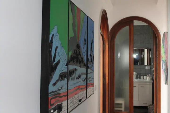 Vesuvius Suite - Elegante Appartamento In Centro Napels Buitenkant foto